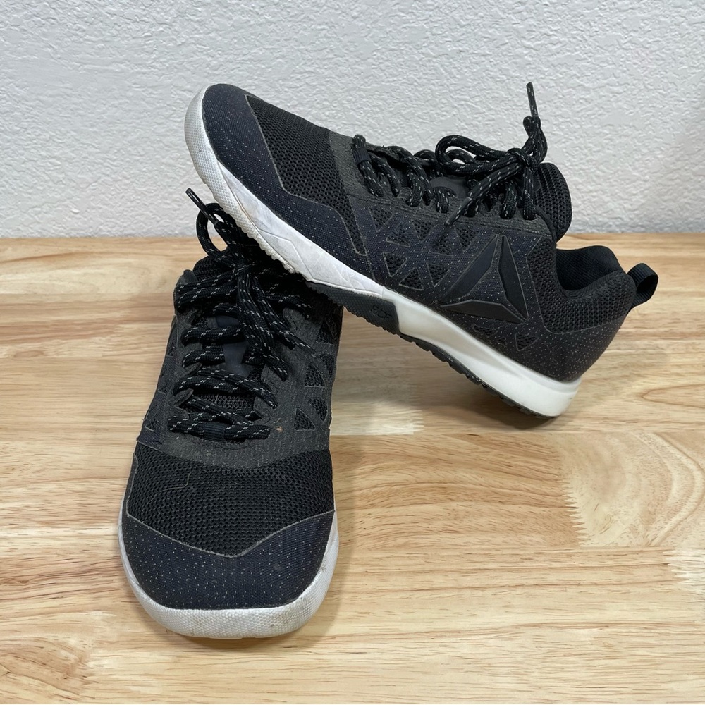 Reebok CrossFit Nano 6.0 Covert Black/WHITE (DV5629) size 6.5 women size 5 men
